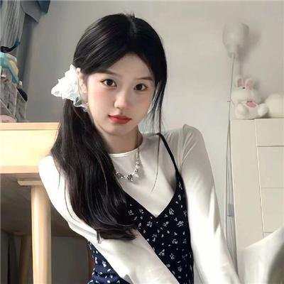 心生爱慕却迟迟不敢